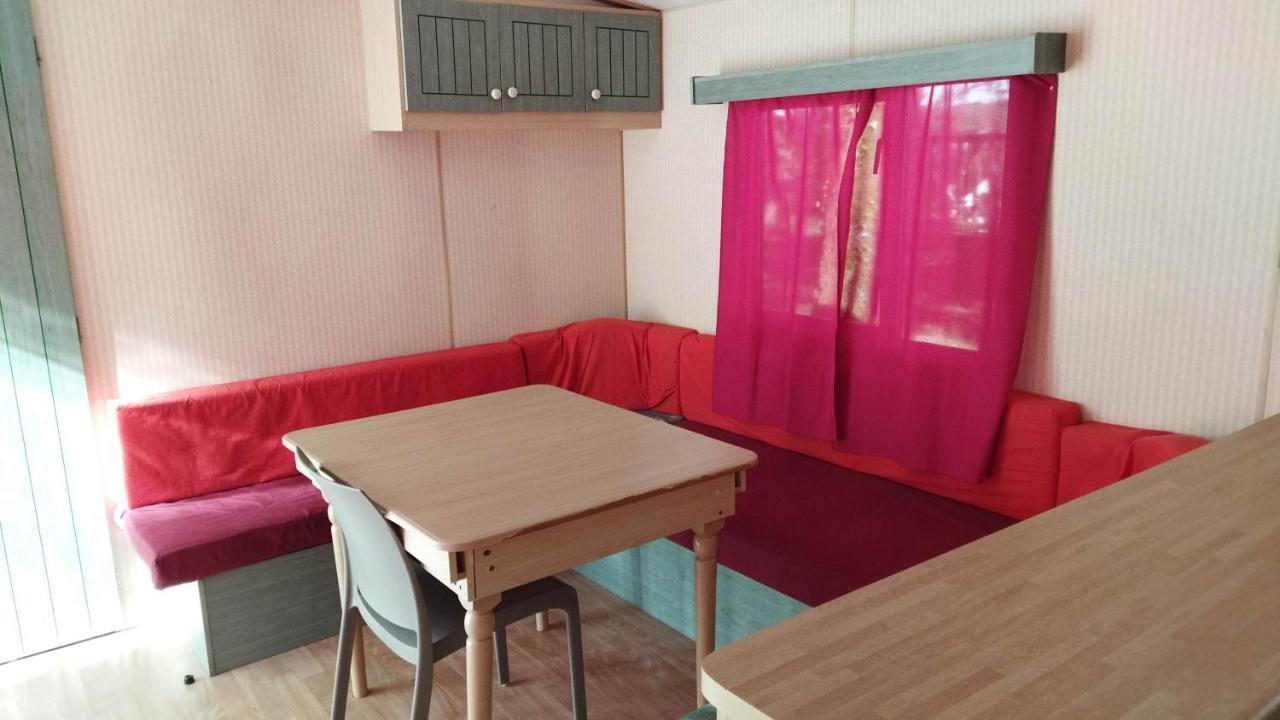 Complexe Touristique La Montagne Limousine Ξενοδοχείο Chamberet Εξωτερικό φωτογραφία